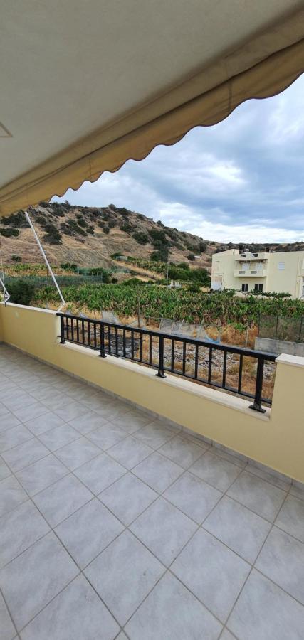 Eirini Apts On The Beach Psari Forada エクステリア 写真